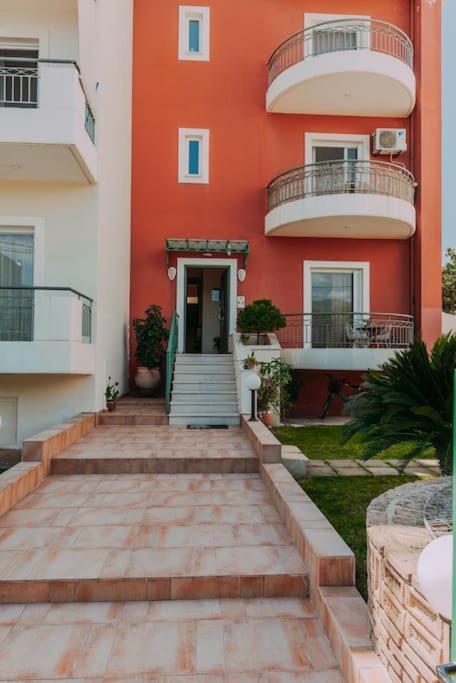 Bessis Apartments Kalamata Extérieur photo